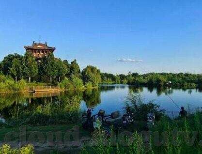 麻豆国内剧情av在线素人搭讪-邂逅与在网络边缘的微妙——麻豆国内剧情av下的素人交往新视角